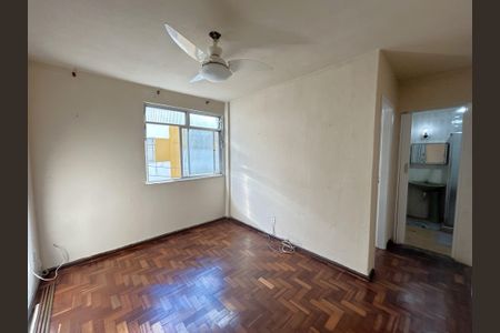Sala de apartamento para alugar com 1 quarto, 48m² em Praça Seca, Rio de Janeiro