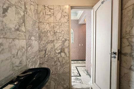 Apartamento à venda com 238m², 3 quartos e 1 vagaLavabo  