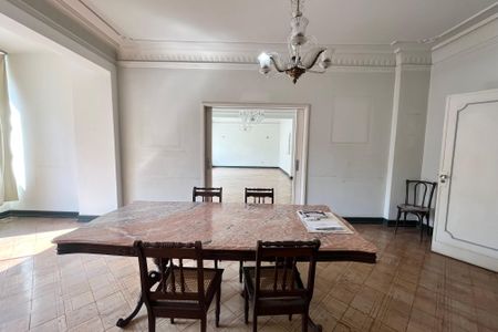 Apartamento à venda com 238m², 3 quartos e 1 vagaSala de jantar