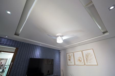 Sala de apartamento à venda com 2 quartos, 50m² em Jardim Alzira Franco, Santo André