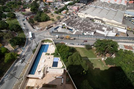 Apartamento à venda com 73m², 2 quartos e 2 vagas Apartamento à venda com 73m², 2 quartos e 2 vagasVista da Varanda piscina