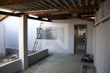 Casa para alugar com 200m², 3 quartos e 4 vagasQuintal