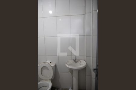 Banheiro da Suíte de casa para alugar com 3 quartos, 200m² em Vila Froes, Goiânia