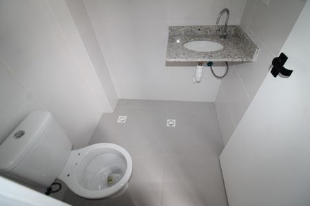 Apartamento à venda com 42m², 2 quartos e sem vagaBanheiro 2