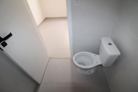 Apartamento à venda com 42m², 2 quartos e sem vagaBanheiro