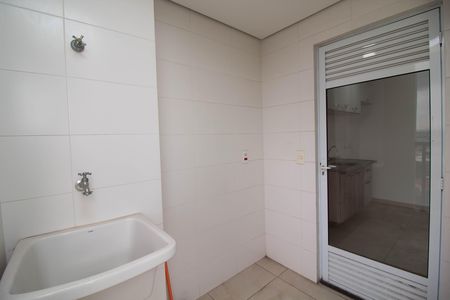 Apartamento à venda com 49m², 2 quartos e 1 vaga Apartamento à venda com 49m², 2 quartos e 1 vagaÁrea de Serviço