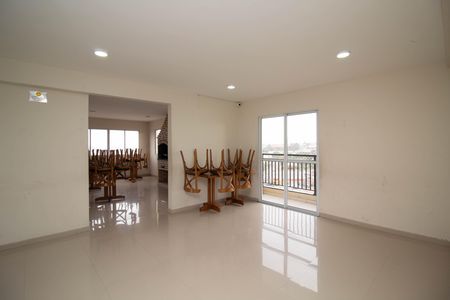 Apartamento à venda com 49m², 2 quartos e 1 vaga Apartamento à venda com 49m², 2 quartos e 1 vaga Salão de festas
