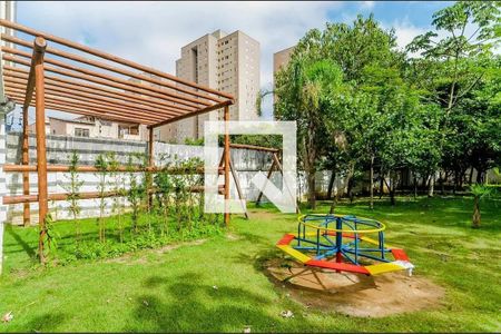 Apartamento à venda com 49m², 2 quartos e 1 vaga Apartamento à venda com 49m², 2 quartos e 1 vagaÁrea comum - Playground