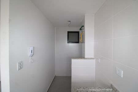 Sala / Cozinha de apartamento à venda com 2 quartos, 40m² em Vila Constança, São Paulo