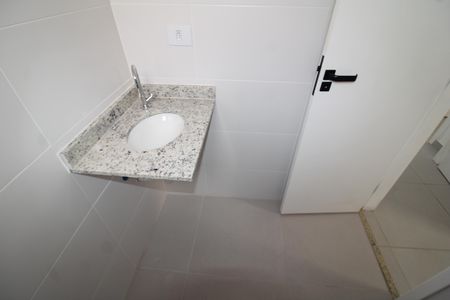 Apartamento à venda com 40m², 2 quartos e sem vagaBanheiro