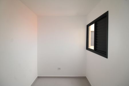 Quarto 1 de apartamento à venda com 2 quartos, 40m² em Vila Constança, São Paulo
