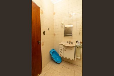 Casa para alugar com 300m², 4 quartos e 7 vagasBanheiro da Suíte 1