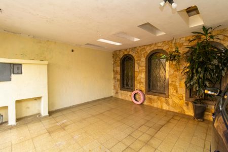 Casa para alugar com 300m², 4 quartos e 7 vagasGaragem