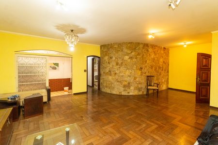 Sala de casa para alugar com 4 quartos, 300m² em Vila Isolina Mazzei, São Paulo