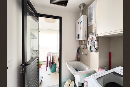 Apartamento à venda com 67m², 2 quartos e 1 vagaÁrea de Serviço