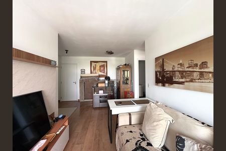 Apartamento à venda com 67m², 2 quartos e 1 vagaSala