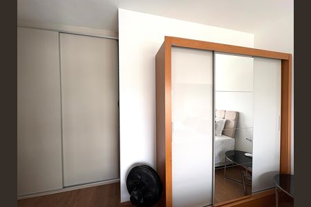Apartamento à venda com 67m², 2 quartos e 1 vagaSuíte 