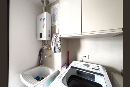 Apartamento à venda com 67m², 2 quartos e 1 vagaÁrea de Serviço