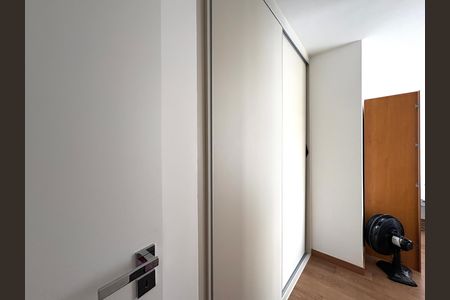 Apartamento à venda com 67m², 2 quartos e 1 vagaSuite 