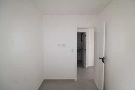 Quarto 1 de apartamento à venda com 2 quartos, 40m² em Vila Constança, São Paulo