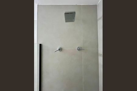 Banheiro de apartamento para alugar com 2 quartos, 57m² em Botafogo, Campinas