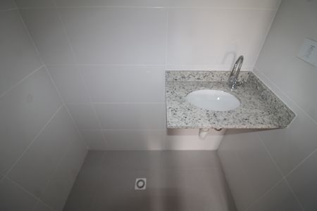 Apartamento à venda com 42m², 2 quartos e sem vagaBanheiro