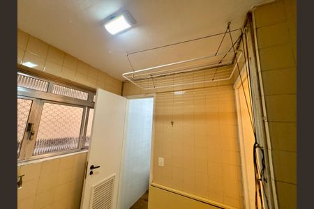 Apartamento à venda com 92m², 3 quartos e 1 vaga Apartamento à venda com 92m², 3 quartos e 1 vagaÁrea de Serviço