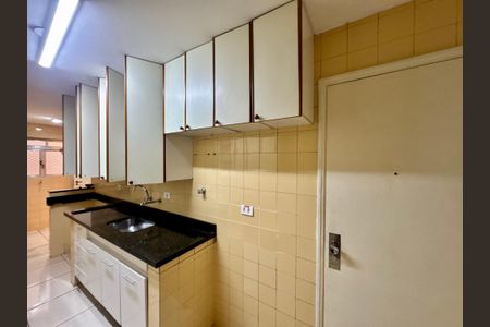 Apartamento à venda com 92m², 3 quartos e 1 vaga Apartamento à venda com 92m², 3 quartos e 1 vagaCozinha