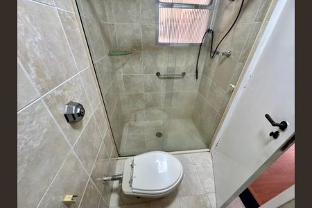 Apartamento à venda com 92m², 3 quartos e 1 vaga Apartamento à venda com 92m², 3 quartos e 1 vagaBanheiro