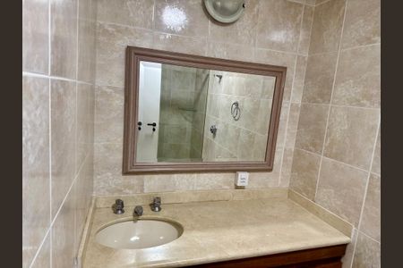 Apartamento à venda com 92m², 3 quartos e 1 vaga Apartamento à venda com 92m², 3 quartos e 1 vagaBanheiro