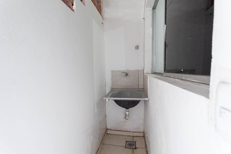 Área de serviço de kitnet/studio para alugar com 1 quarto, 30m² em Parque Xangri-lá, Contagem