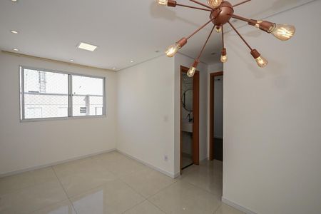 Apartamento para alugar com 43m², 2 quartos e 1 vagaSala
