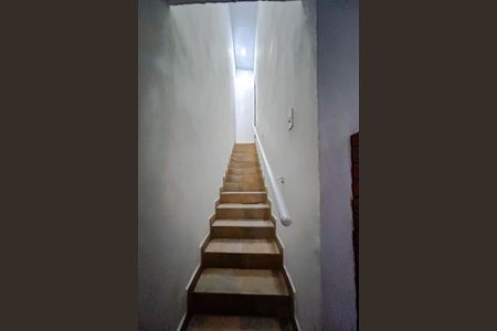 Casa para alugar com 40m², 1 quarto e sem vagaEscada