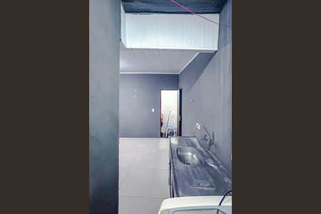 Casa para alugar com 40m², 1 quarto e sem vagaÁrea de Serviço