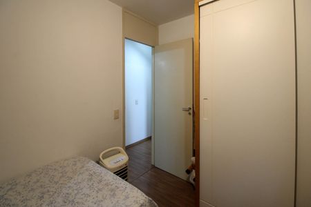 Apartamento à venda com 68m², 3 quartos e 1 vagaQuarto 2