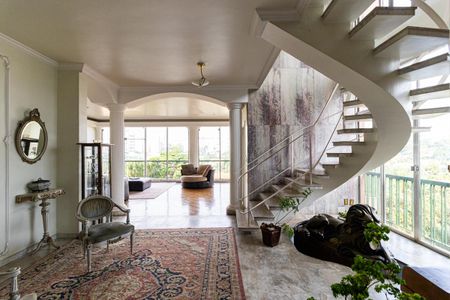 Casa à venda com 1360m², 4 quartos e 7 vagasHall de Entrada