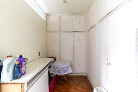 Casa à venda com 1360m², 4 quartos e 7 vagasLavanderia