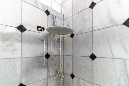 Casa à venda com 1360m², 4 quartos e 7 vagasBanheiro da Suíte 4