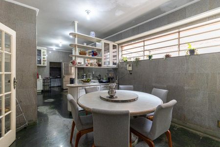 Casa à venda com 1360m², 4 quartos e 7 vagasCozinha