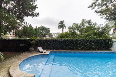 Casa à venda com 1360m², 4 quartos e 7 vagasPiscina