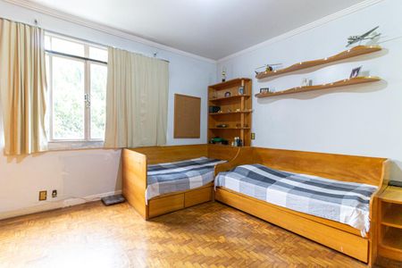 Casa à venda com 1360m², 4 quartos e 7 vagasSuíte 2