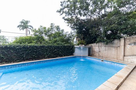 Casa à venda com 1360m², 4 quartos e 7 vagasPiscina