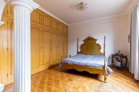 Casa à venda com 1360m², 4 quartos e 7 vagasSuíte 3