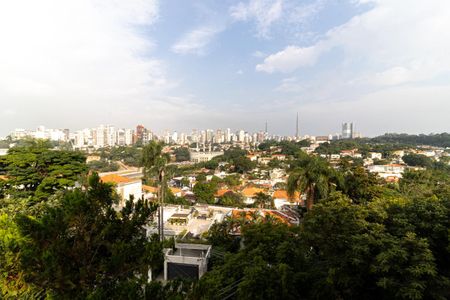 Vista de casa à venda com 4 quartos, 1360m² em Pacaembu, São Paulo