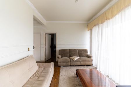 Casa à venda com 1360m², 4 quartos e 7 vagasSala de TV