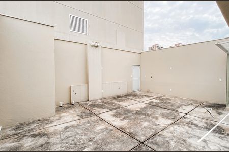 Apartamento à venda com 90m², 1 quarto e 2 vagas Apartamento à venda com 90m², 1 quarto e 2 vagasCobertura