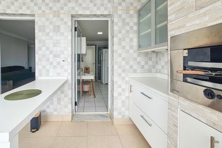 Apartamento para alugar com 118m², 3 quartos e 2 vagas