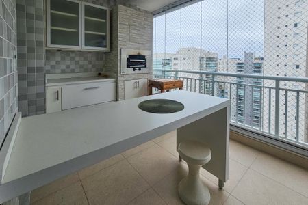Apartamento para alugar com 118m², 3 quartos e 2 vagas
