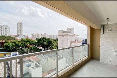 Apartamento à venda com 47m², 1 quarto e 1 vaga Apartamento à venda com 47m², 1 quarto e 1 vagaVaranda