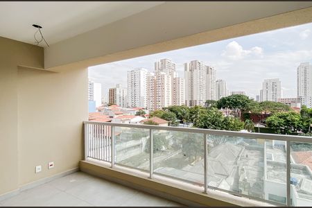 Apartamento à venda com 47m², 1 quarto e 1 vaga Apartamento à venda com 47m², 1 quarto e 1 vagaVaranda